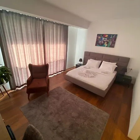 Готель Mira Palace & 3*