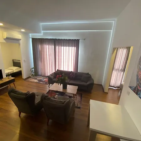 Mira Palace & Готель 3*