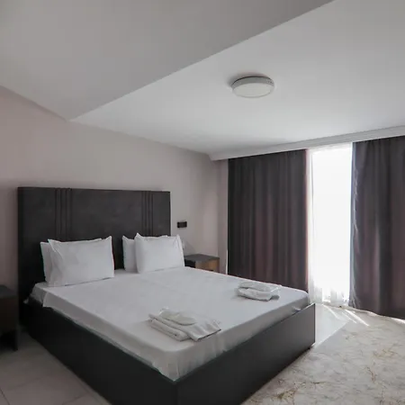 Hotel Mira Palace & Side