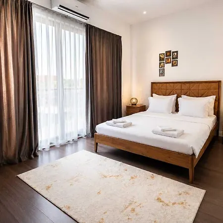 Hotell Mira Palace & Side
