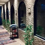 Mira Palace & Ξενοδοχείο