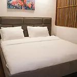 Mira Palace & Ξενοδοχείο
