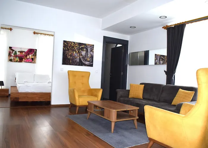 Mira Palace & 3* Сіде